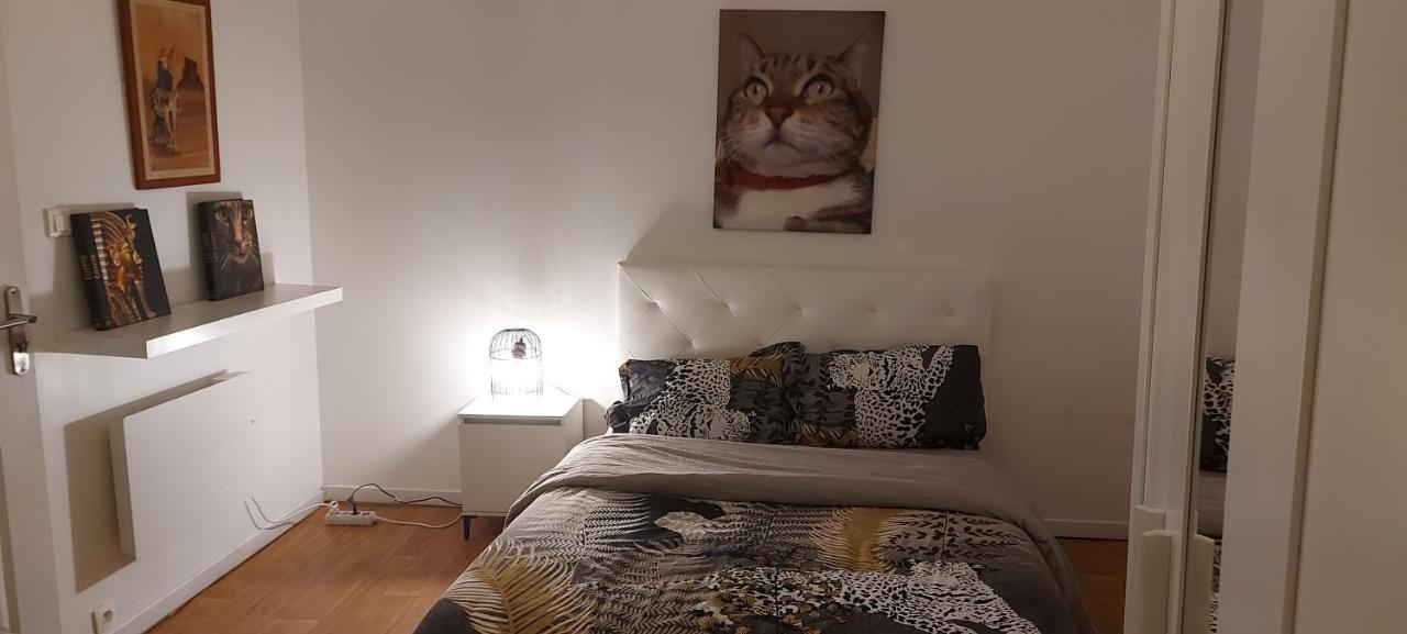 Appartement COSY T2,CENTRE,WI FI,tram,bus,proche opéra,facs à Saint-Etienne  Extérieur photo